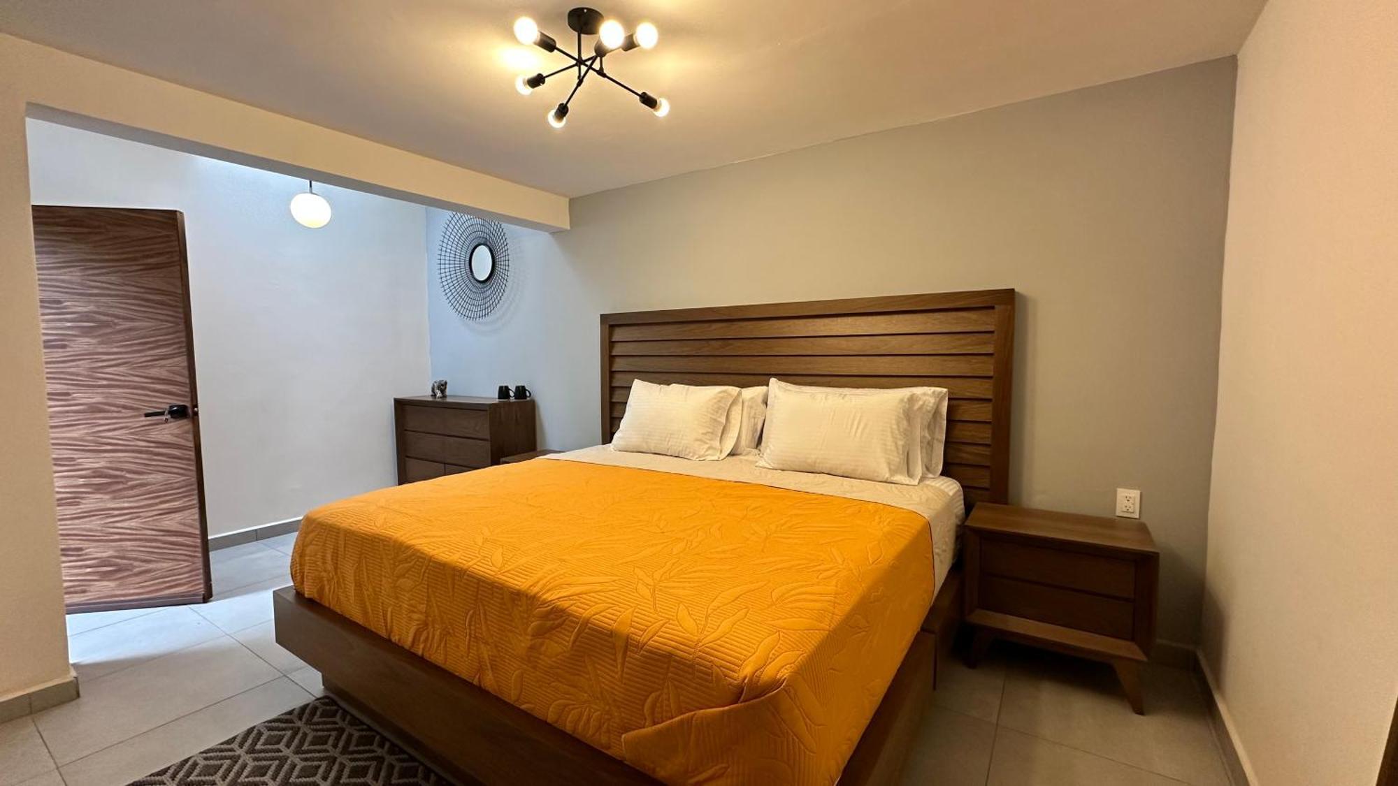 Hotel Boutique Villa Escondida, A Pasos De Lo Mejor En Tlaquepaque Exteriör bild