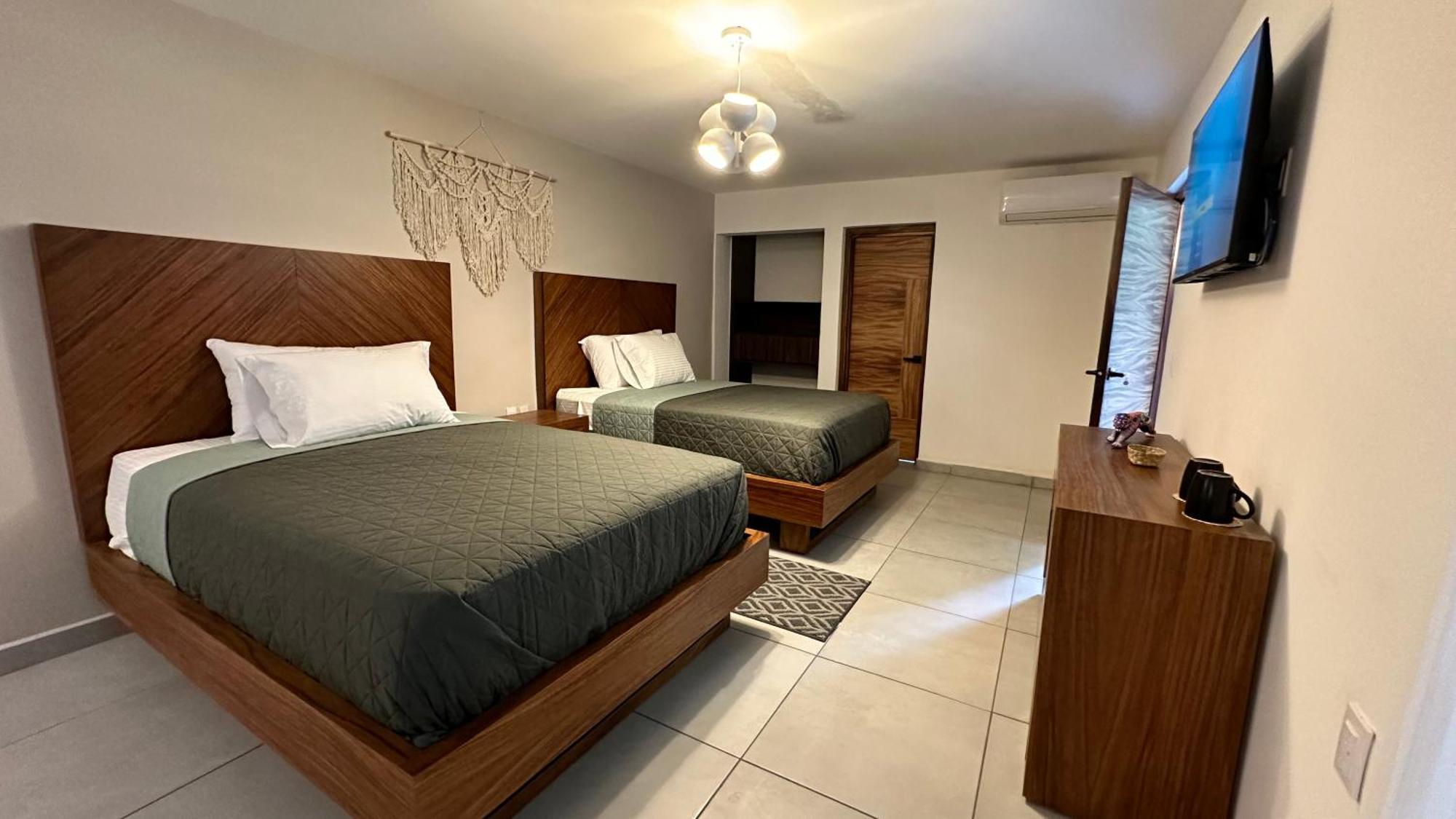 Hotel Boutique Villa Escondida, A Pasos De Lo Mejor En Tlaquepaque Exteriör bild