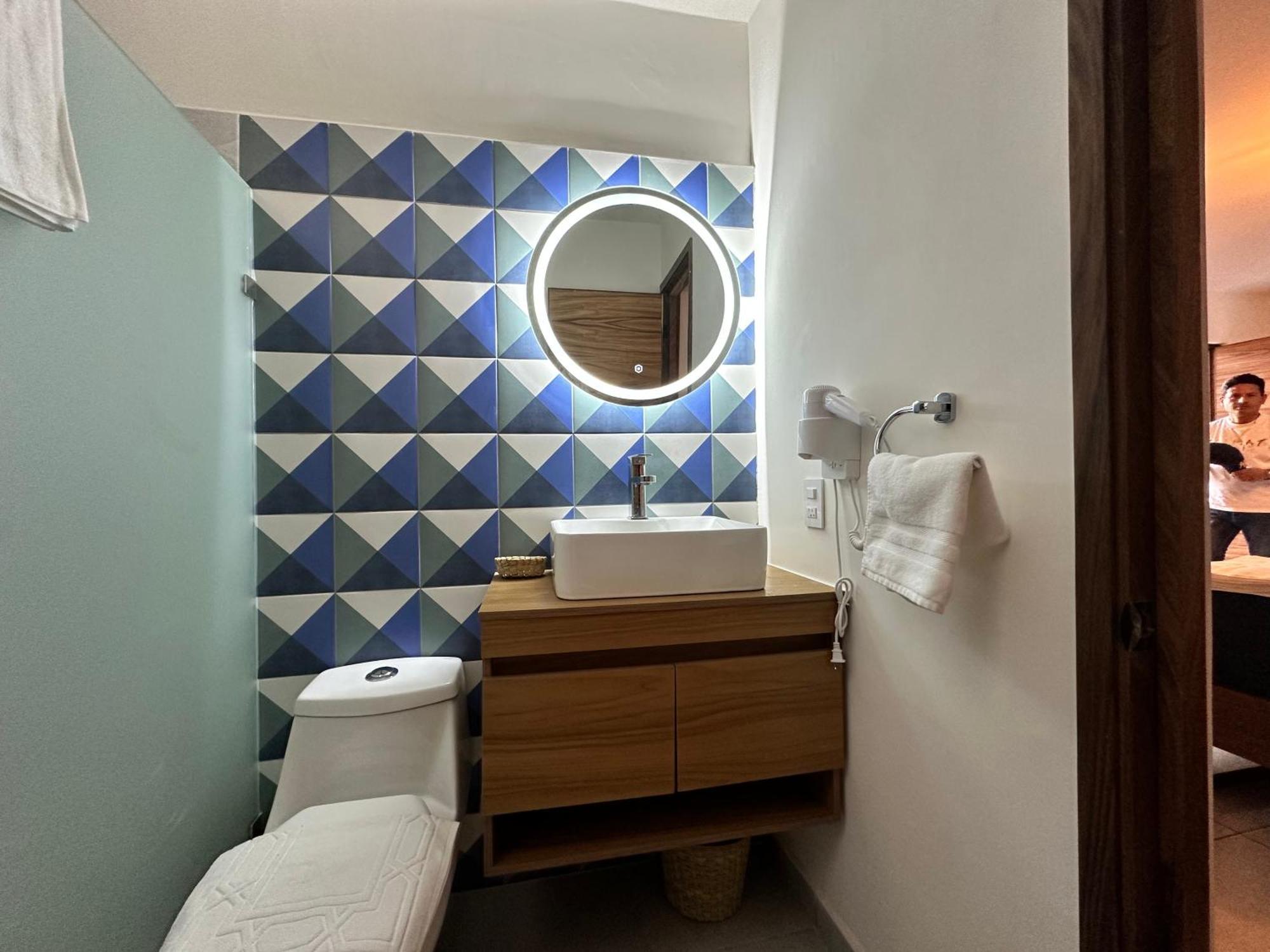 Hotel Boutique Villa Escondida, A Pasos De Lo Mejor En Tlaquepaque Exteriör bild